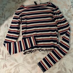Stripped long sleeve crop top